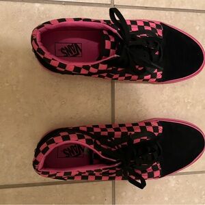 Vans Women's Checkered Sneakers in Pink and Black